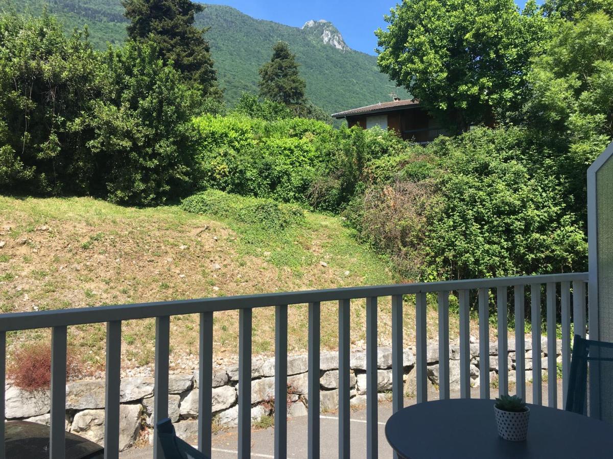 Pause Detente Sur La Port Du Bourget Du Lac 勒伯吉特杜拉克 外观 照片